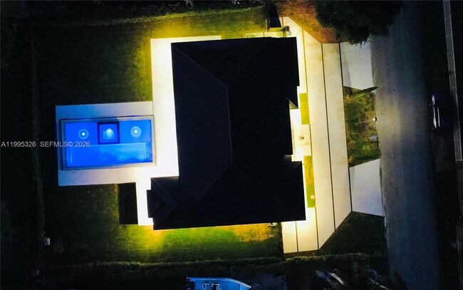 Building Photo - 19880 SW 134th Ave