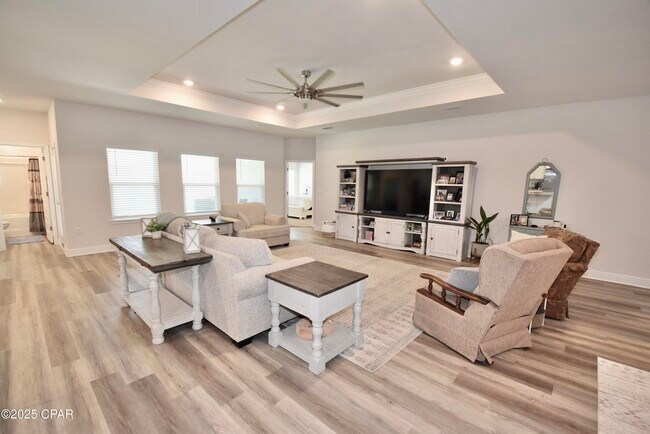 Building Photo - 4858 Sweetspire Dr