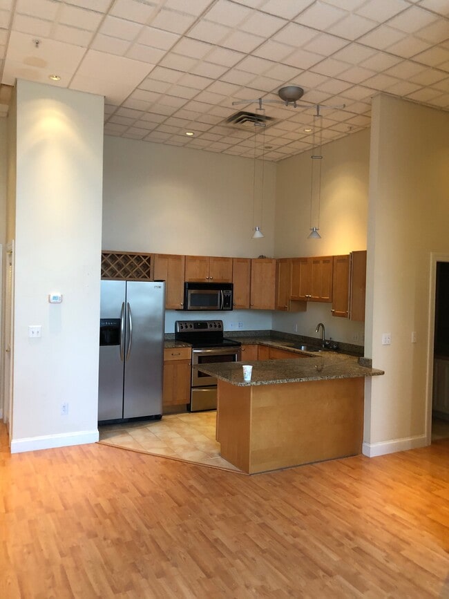 Building Photo - 340 Central, LLC