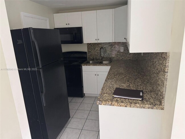 Building Photo - 17101 NW 57th Ave