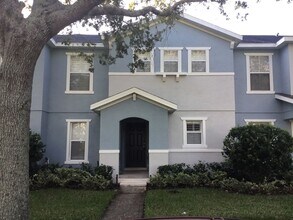 Building Photo - Avalon Park: 3 Bedroom, 2.5 Bath, 2 Car Garage Townhome