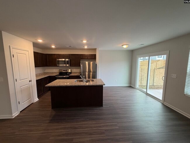 Building Photo - 275 Brando Wy