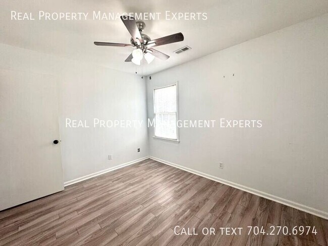 Building Photo - 1415 Jodhpur Ct