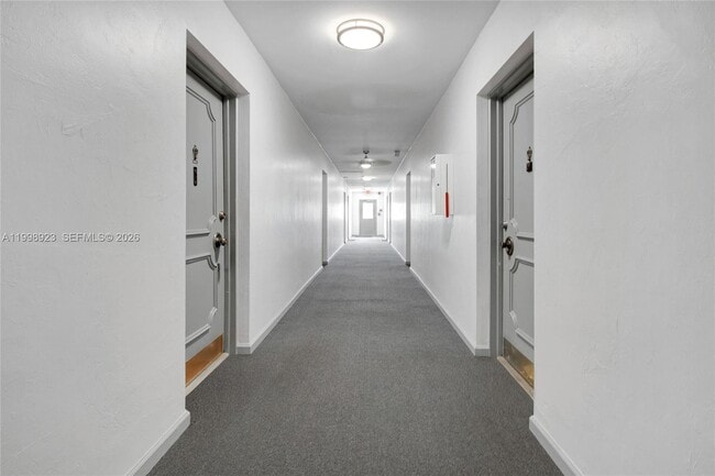 Building Photo - 2230 NE 56th Pl