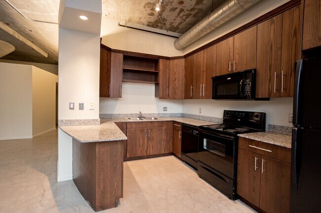 Interior Photo - Graphic Arts Lofts