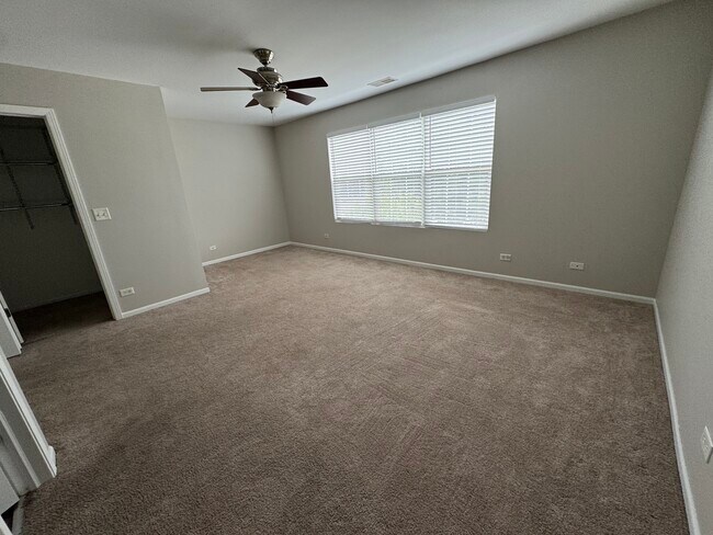 Building Photo - 2399 Stoughton Cir