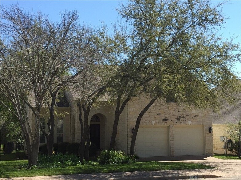 Building Photo - 4016 Sable Oaks Dr