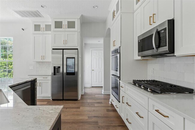Building Photo - 8555 Bowden Way