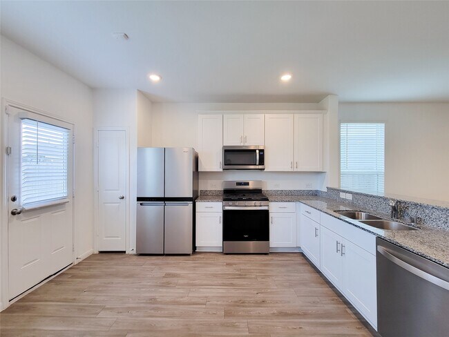 Building Photo - 17986 Plow Beam Dr