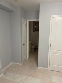 Building Photo - 910 Rockland Ave