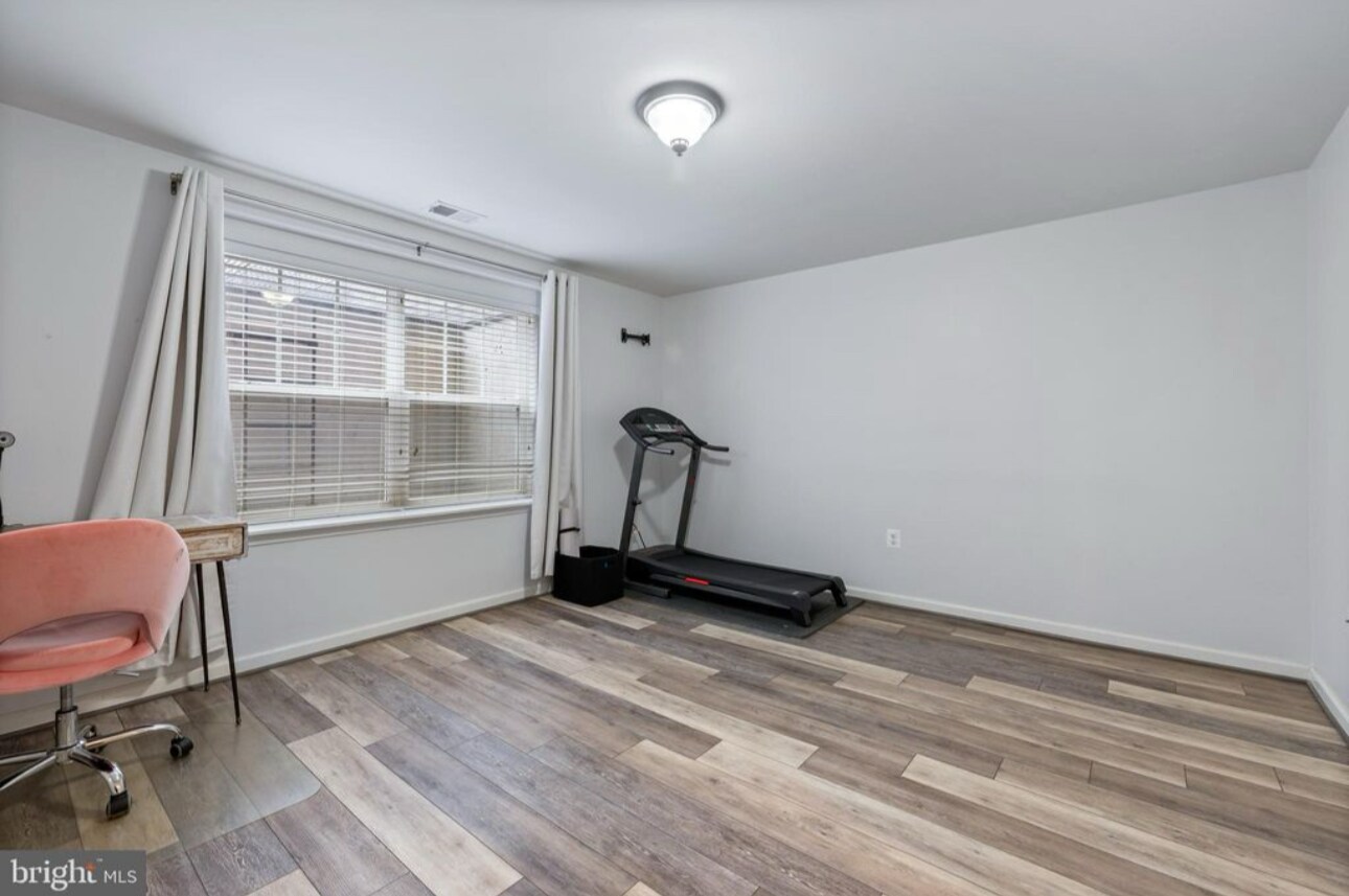 Building Photo - 9315 Dawkins Crest Cir