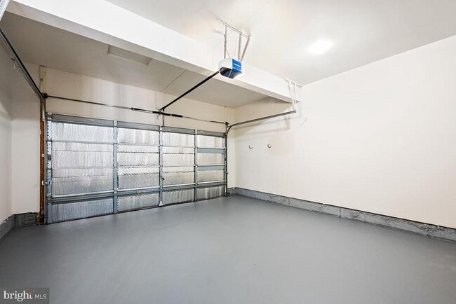 Building Photo - 35184 Pheasant Ridge Rd