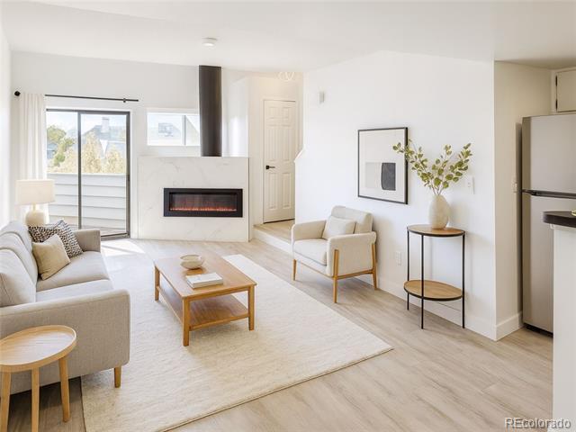 Building Photo - 17053 E Tennessee Dr