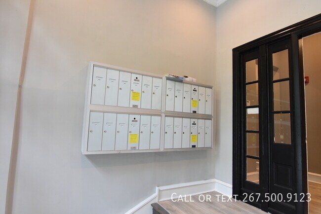 Building Photo - 4100 Parkside Ave
