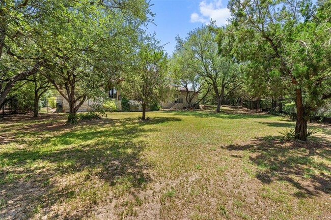 Building Photo - 11924 La Barzola Bend