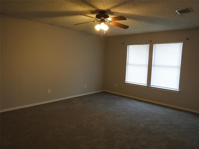 Building Photo - 2604 Lookout Dr