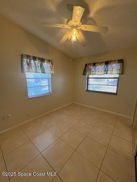 Building Photo - 819 Poinciana St