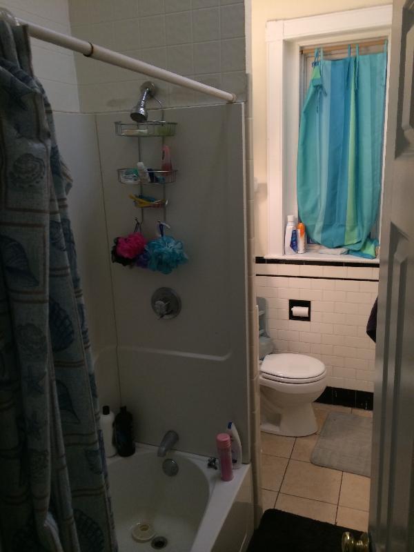 Building Photo - 19 Aberdeen St