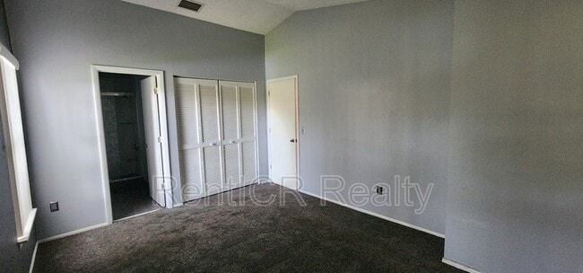 Building Photo - 25 Emerald Bay Dr