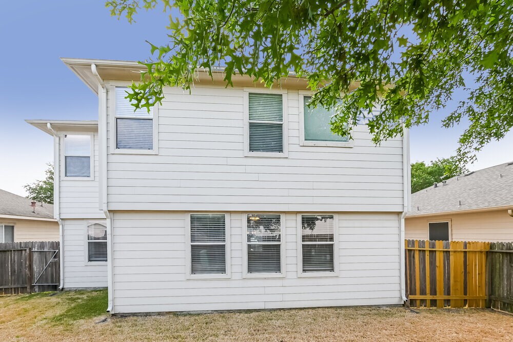 Building Photo - 21323 Bella Dulce Ct