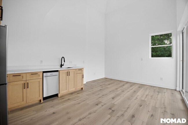 Building Photo - Brand new, Modern 2BR in Houston