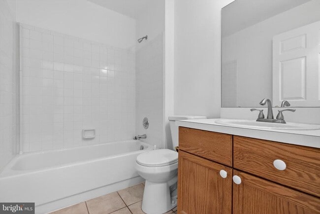 Building Photo - 324 Tuvira Ln