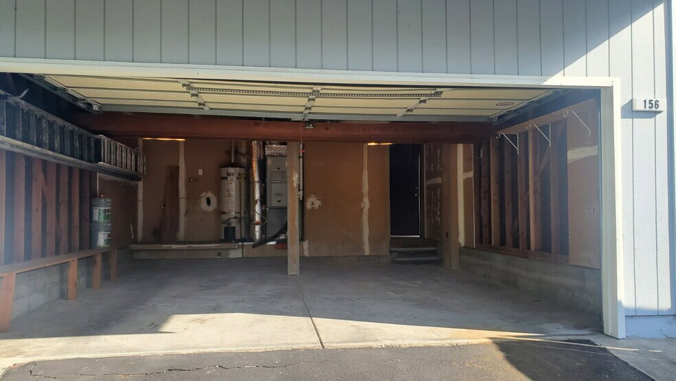 Building Photo - 2791 McBride Ln
