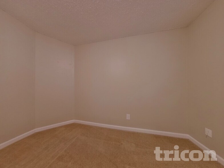 Building Photo - 1522 Mill Creek Rd