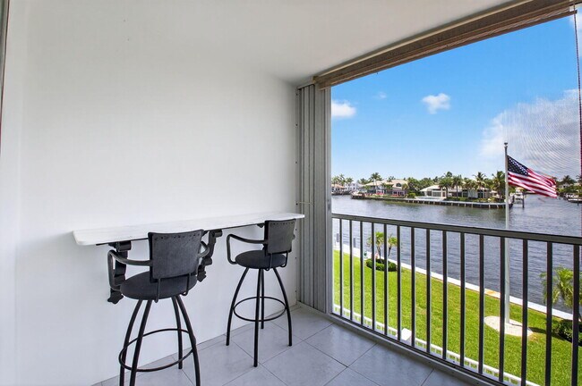 Building Photo - 3100 S Ocean Blvd