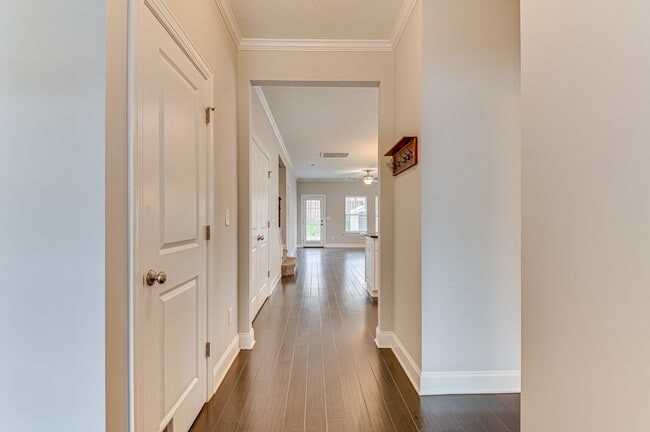 Building Photo - 5107 Heathbrook Dr