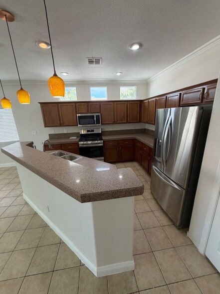 Building Photo - 4432 Lobero Ave