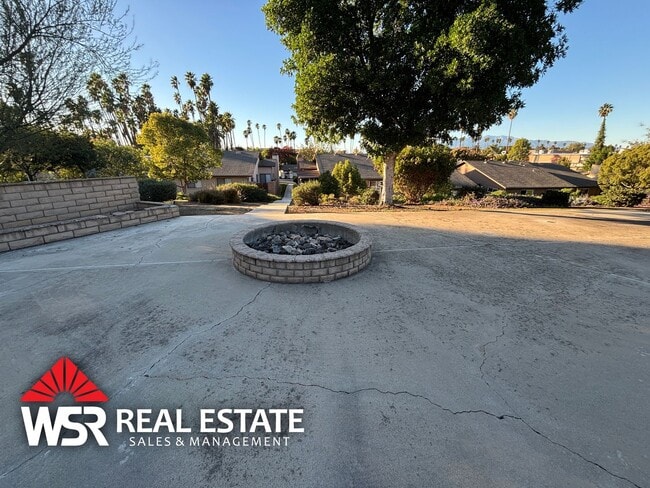 Building Photo - Clean 3 Bedroom Riverside Home Near Poly High and Victoria Ave with HOA Pool and 2-Car Garage