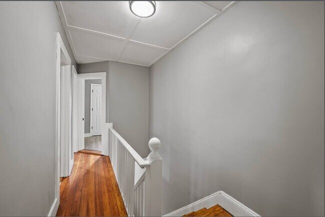 Building Photo - 6 Monteleone Pl