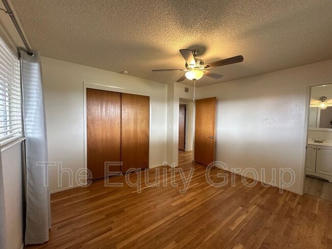 Building Photo - 15076 E Weldon Ave