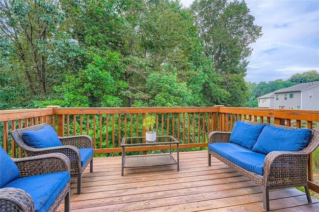 Building Photo - 4630 Blake Lp