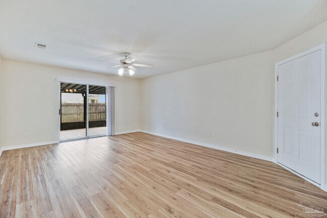 Building Photo - 2037 Marquesas Ln