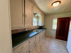 Building Photo - 3 Bed 1 Bath Single Family Home in Wausau - End Of Year Special: HALF OFF DEPOSIT!