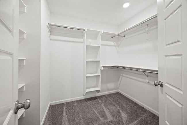 Building Photo - 1721 W Whitney Ln