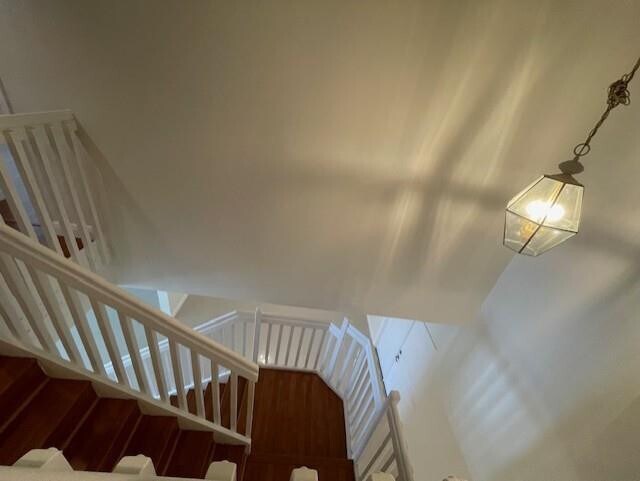 Building Photo - 1156 Chinaberry Dr