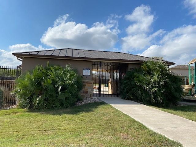 Building Photo - 124 Hollis Ln