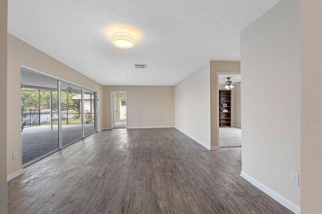 Building Photo - Sailboat-Ready Waterfront Home with Specta...