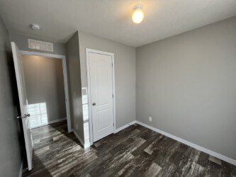 Building Photo - 10610 State Rte 762