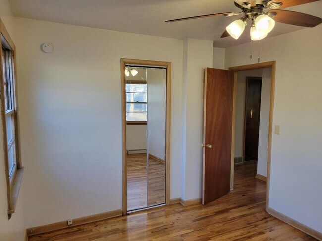 Building Photo - 1151 Elba Ave