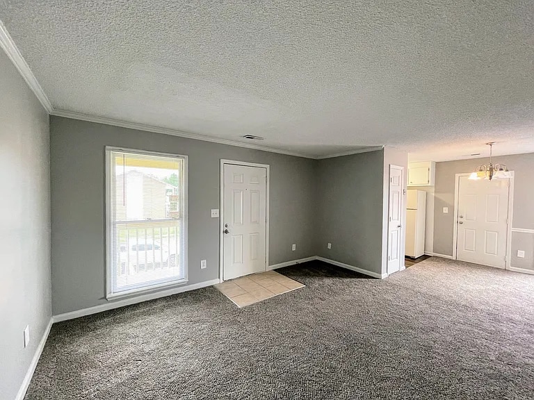 Building Photo - 4419 Torrance Dr NW