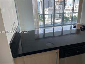 Building Photo - 1111 SW 1st Ave