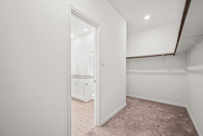 Building Photo - SIngle Story in Cordova Crossing!