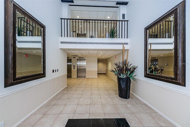 Building Photo - 8 Belleview Blvd