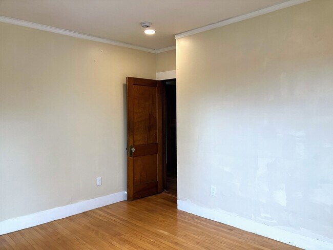 Building Photo - 351 S Huntington Ave