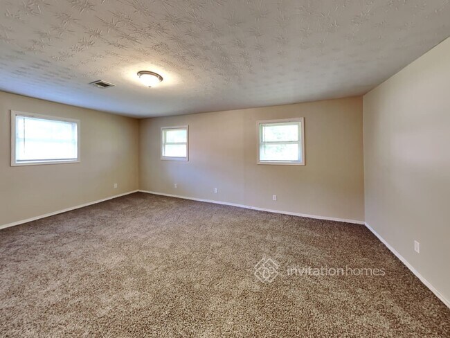 Building Photo - 1389 Angus Trail SW