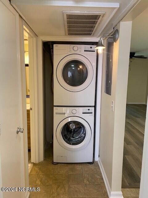 Building Photo - 3657 St Johns Ct